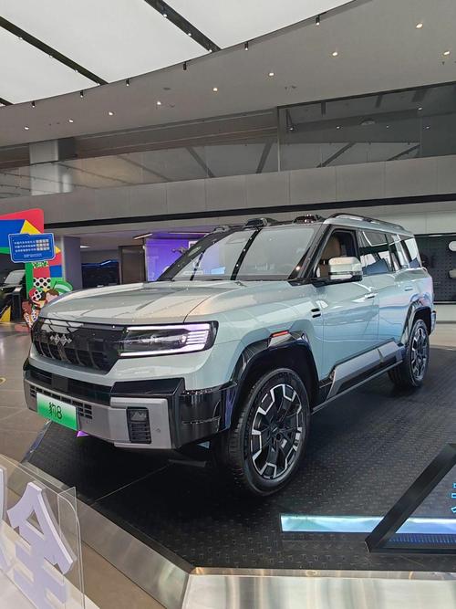 深圳盐田区银建兴企业管理咨询比亚迪方程豹硬派越野的爆款，英菲尼迪35周年与你共成长