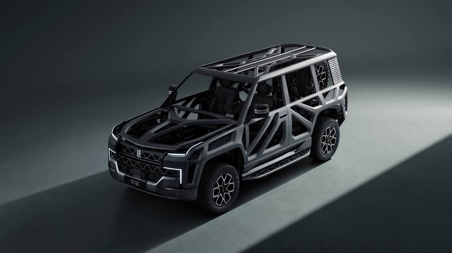 深圳盐田区银建兴企业管理咨询仰望U8硬派越野的科技魅力，国能汽车对传统燃油车市场的冲击